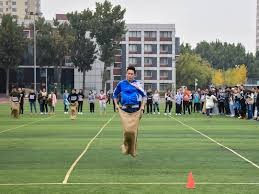 西甲2025年积分榜：巴萨96分第1，皇马86分第2，马竞72分第4